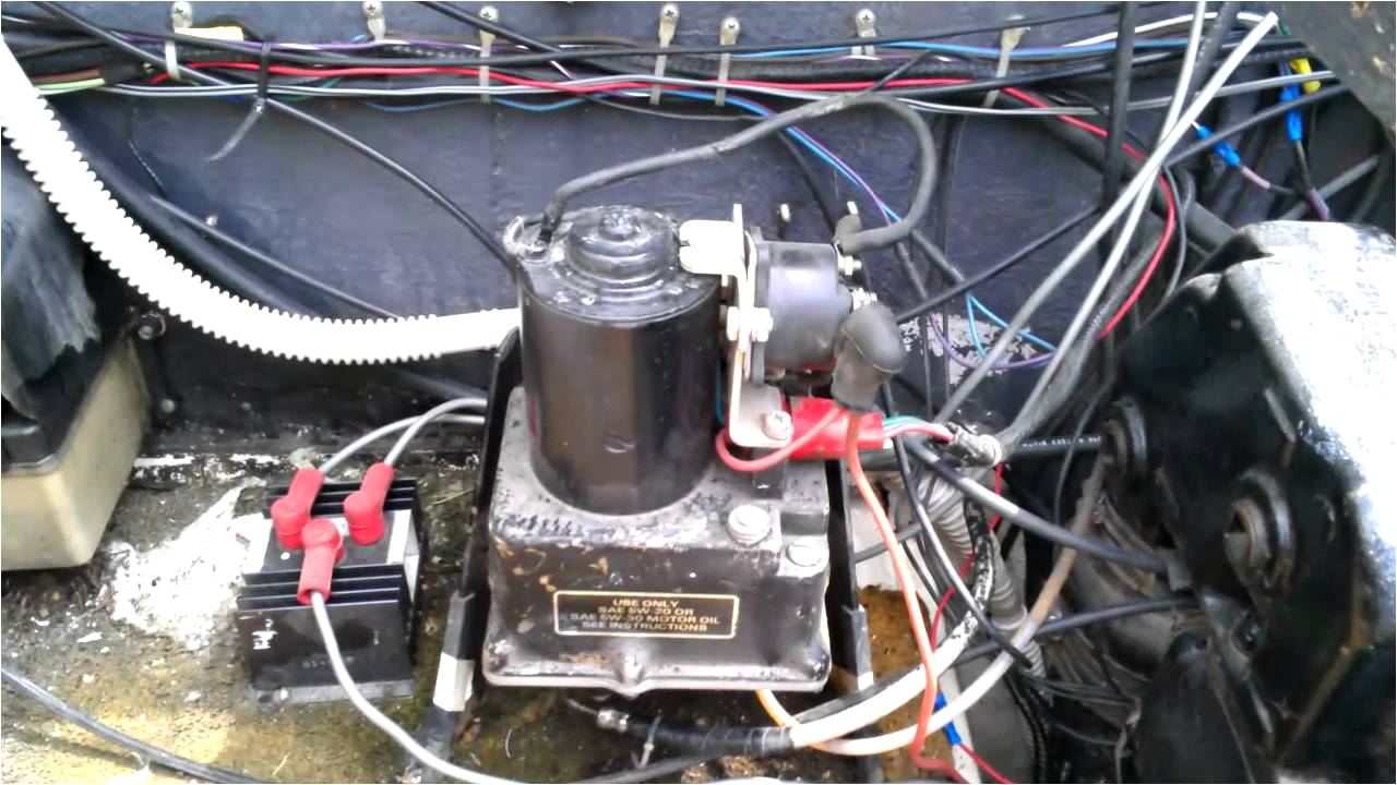 Sea Ray Boat Wiring Diagram Boat Restoration 1976 Sea Ray A Tip for Raising Power Trim Youtube