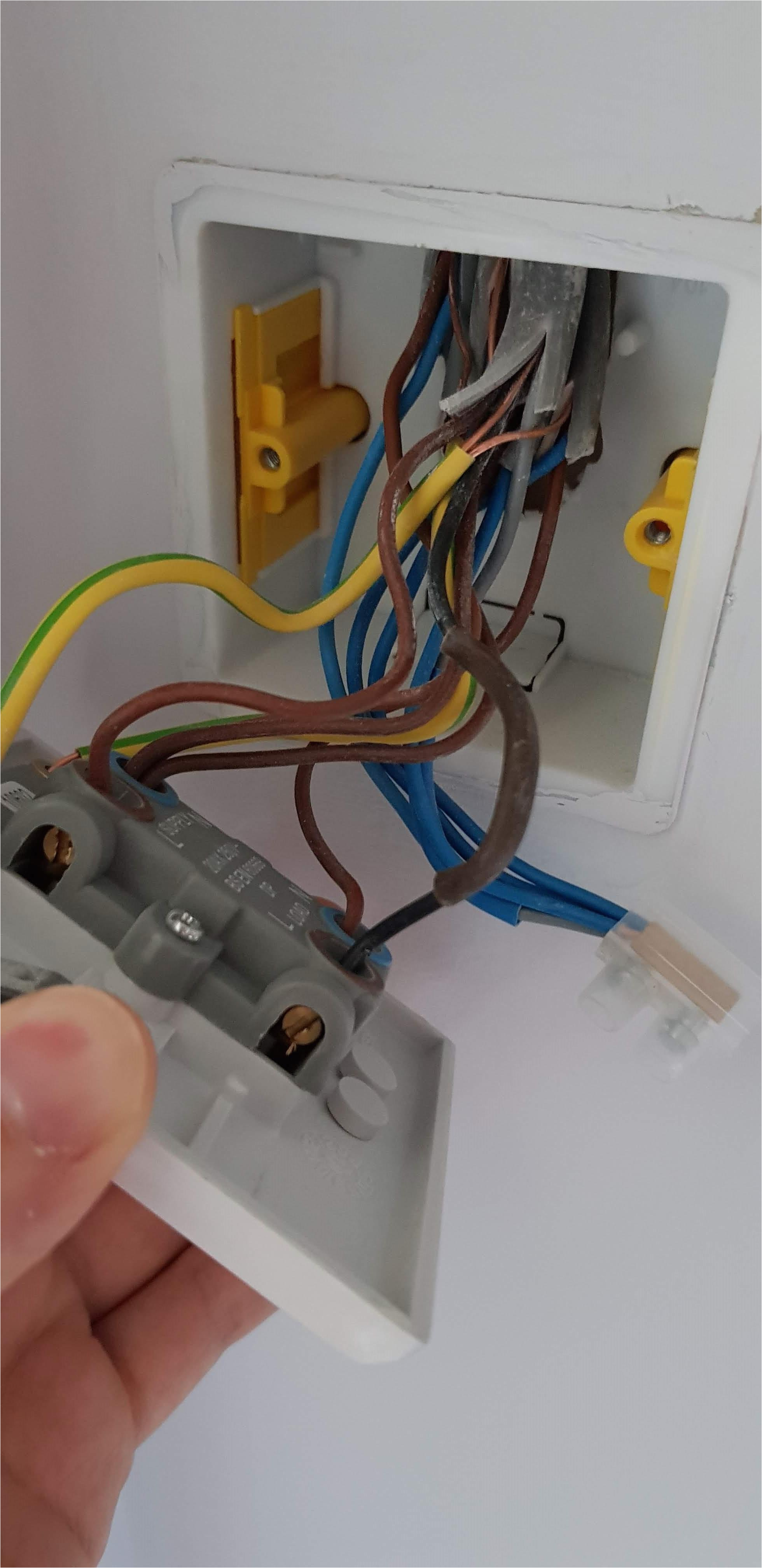 Shower isolator Switch Wiring Diagram Domestic Confusing Bathroom Lights and Fan Wiring Shower isolator Switch Wiring Diagram Domestic Confusing Bathroom Lights and Fan Wiring