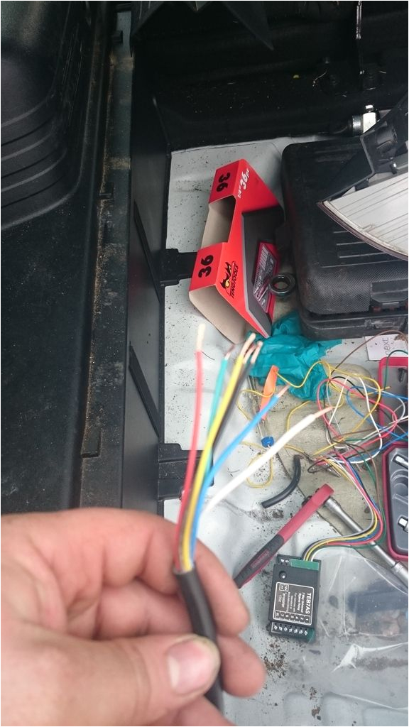 Towbar Buzzer Wiring Diagram Hyundai Ix35 tow Bar Fitting Guide Pic Heavy Hyundai Ix35 forum